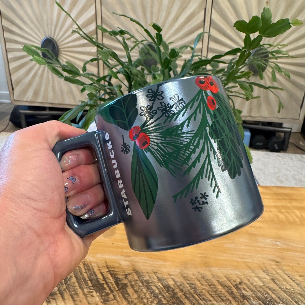 Starbucks 2021 Holiday Pine Berry Metallic Blue Ceramic Coffee Mug 14oz BUB21